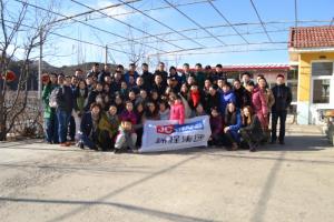 擁抱冬日 感受團(tuán)圓